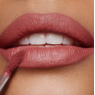 CHARLOTTE TILBURY Airbrush Flawless Lip Blur - Rouge à lèvres liquide