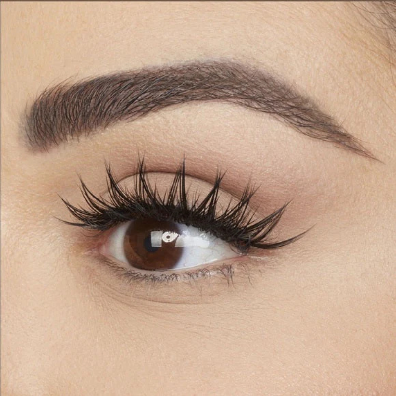 Huda Beauty Classic False Lash - Sasha 11