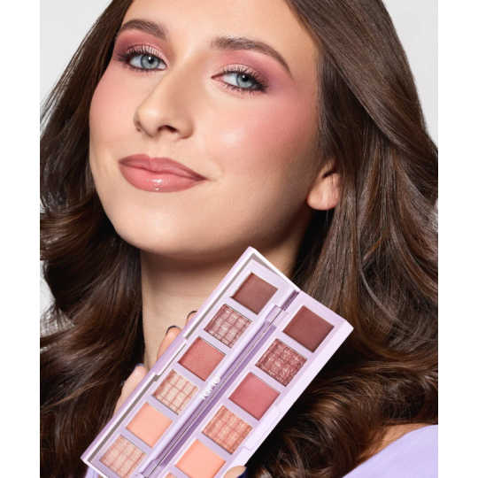 TARTE flower power Amazonian clay palette